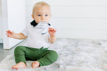 Load image into Gallery viewer, Bandana Bib with Teether 4-Pack: Ava