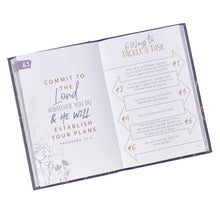 Load image into Gallery viewer, Life Lists for Women Gift Book