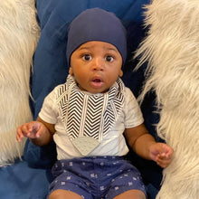 Load image into Gallery viewer, BandaBib with Teether 4-pack: Luca